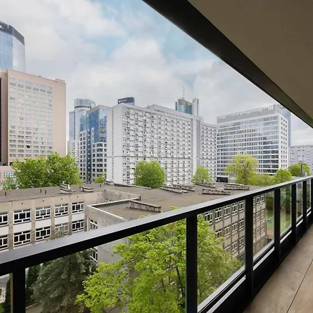 Apartmán Luxury With Balcony & Air Conditioning In The Centre Of By Renters Prestige