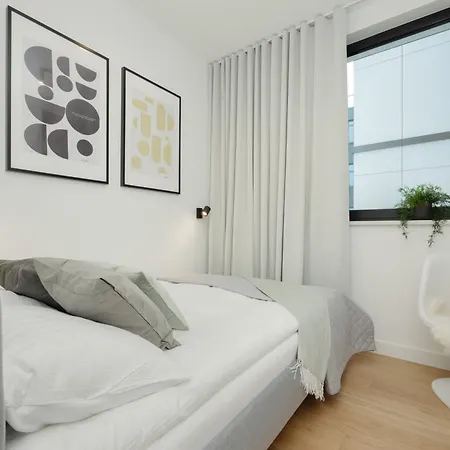 Apartmán Luxury With Balcony & Air Conditioning In The Centre Of By Renters Prestige Varšava