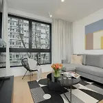 Luxury With Balcony & Air Conditioning In The Centre Of By Renters Prestige Apartament *