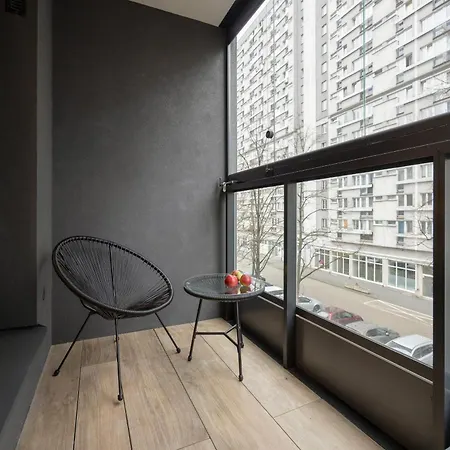 Luxury With Balcony & Air Conditioning In The Centre Of By Renters Prestige Apartman Varsó