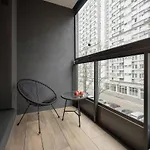 Luxury With Balcony & Air Conditioning In The Centre Of By Renters Prestige Lägenhet *