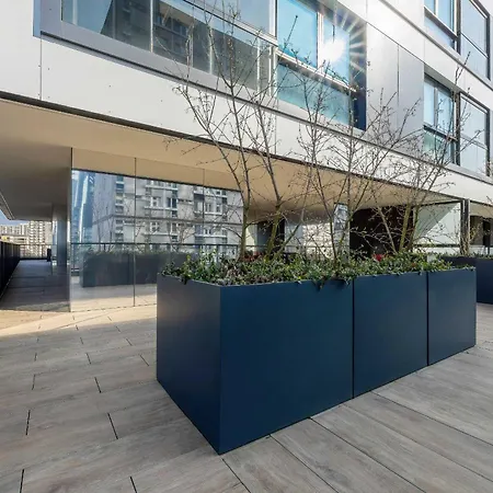 Luxury With Balcony & Air Conditioning In The Centre Of By Renters Prestige Lejlighed *