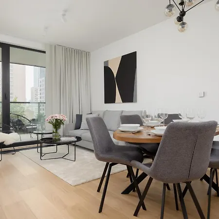 Luxury With Balcony & Air Conditioning In The Centre Of By Renters Prestige Apartment Warsaw